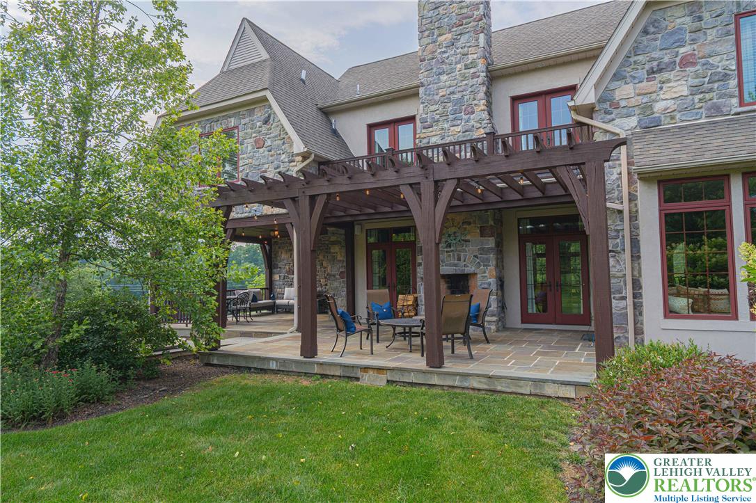 North Whitehall Twp, Pennsylvania, 18069, United States, 4 Bedrooms Bedrooms, ,5 BathroomsBathrooms,Residential,Active,1886846