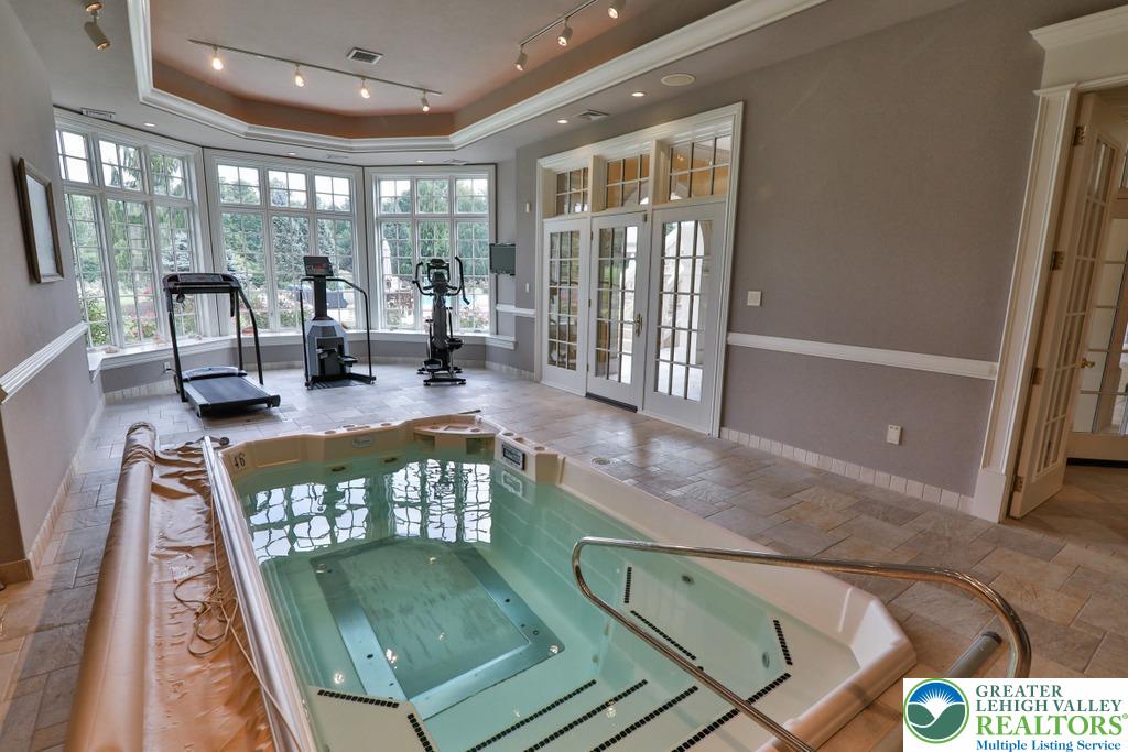 Upper Saucon Twp, Pennsylvania, 18034, United States, 6 Bedrooms Bedrooms, ,12 BathroomsBathrooms,Residential,Active,1885031