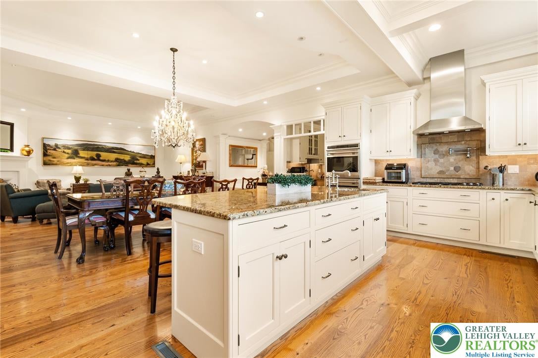 Bethlehem City, Pennsylvania, 18015, United States, 3 Bedrooms Bedrooms, ,5 BathroomsBathrooms,Residential,Active,1943838