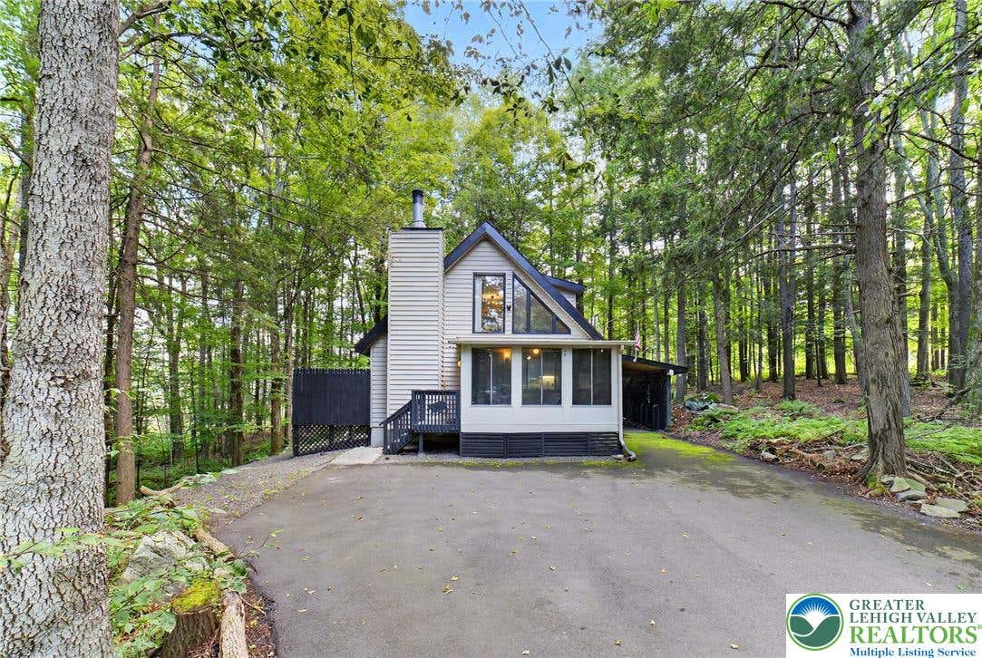 35 ELMWOOD Ct  