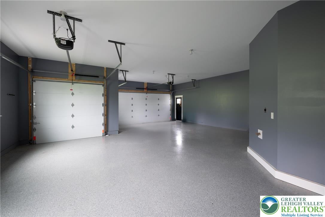 Greenwich Township, Pennsylvania, 19530, United States, ,5 BathroomsBathrooms,Residential,Active,1880295