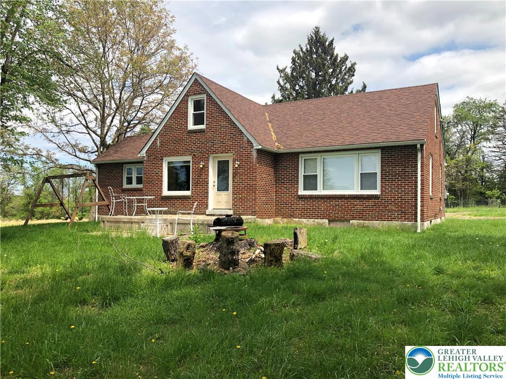 Lower Saucon Twp, Pennsylvania, 18015, United States, 2 Bedrooms Bedrooms, ,1 BathroomBathrooms,Residential,Active,2000201