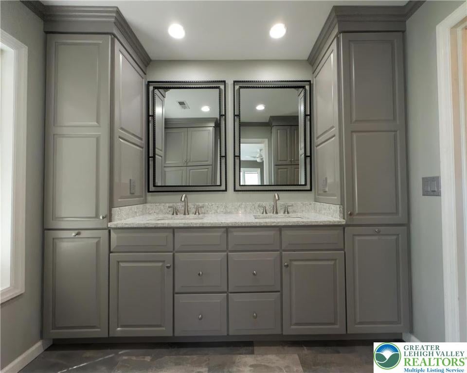 Upper Hanover Twp, Pennsylvania, 18041, United States, 7 Bedrooms Bedrooms, ,9 BathroomsBathrooms,Residential,Active,1936385