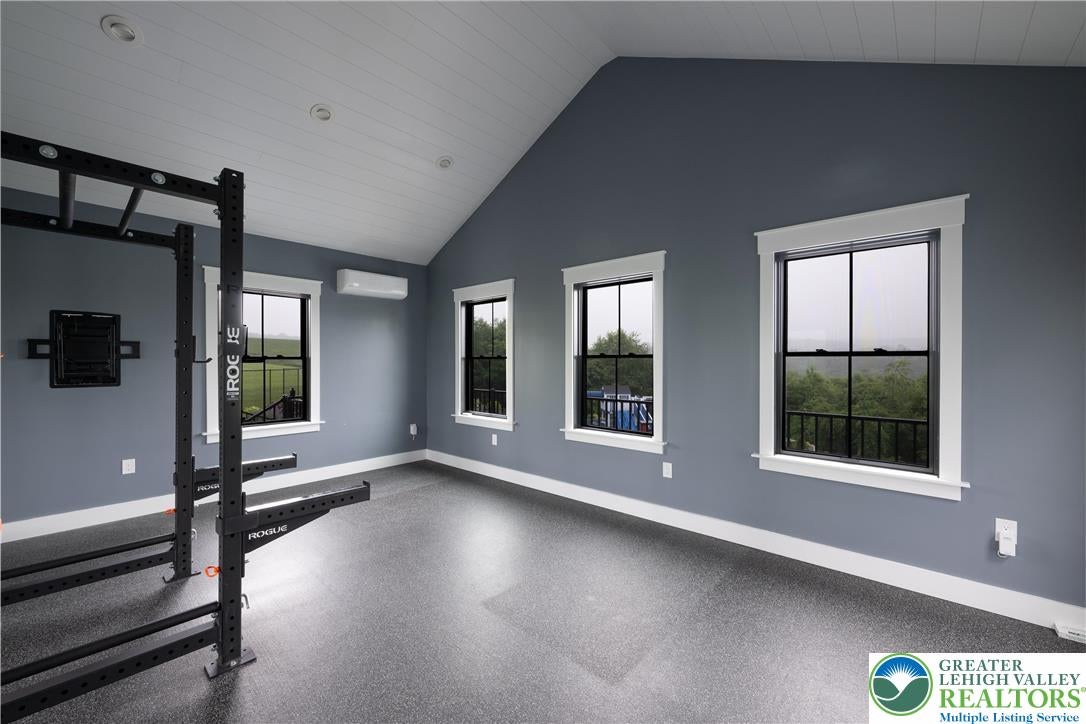 Greenwich Township, Pennsylvania, 19530, United States, ,5 BathroomsBathrooms,Residential,Active,1880295