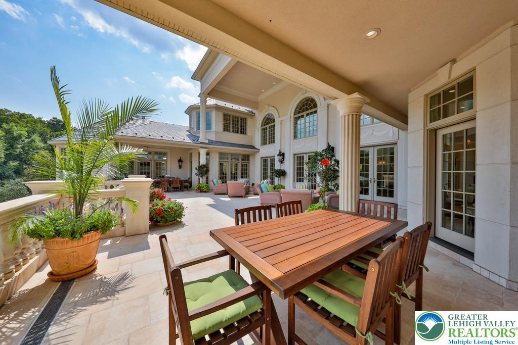 Upper Saucon Twp, Pennsylvania, 18034, United States, 6 Bedrooms Bedrooms, ,12 BathroomsBathrooms,Residential,Active,1885031