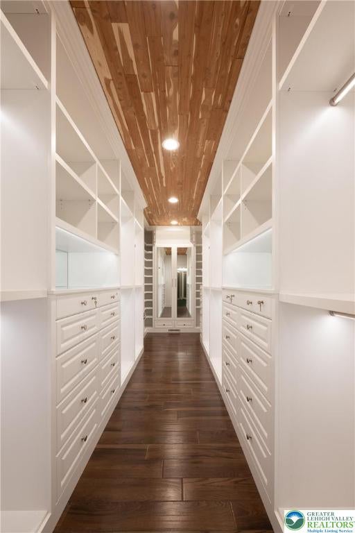 Greenwich Township, Pennsylvania, 19530, United States, ,5 BathroomsBathrooms,Residential,Active,1880295