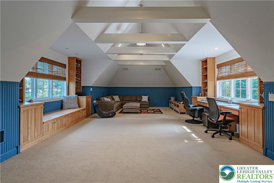 North Whitehall Twp, Pennsylvania, 18069, United States, 4 Bedrooms Bedrooms, ,5 BathroomsBathrooms,Residential,Active,1886846