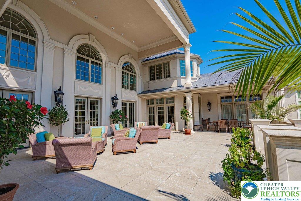 Upper Saucon Twp, Pennsylvania, 18034, United States, 6 Bedrooms Bedrooms, ,12 BathroomsBathrooms,Residential,Active,1885031