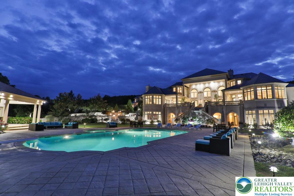 Upper Saucon Twp, Pennsylvania, 18034, United States, 6 Bedrooms Bedrooms, ,12 BathroomsBathrooms,Residential,Active,1885031