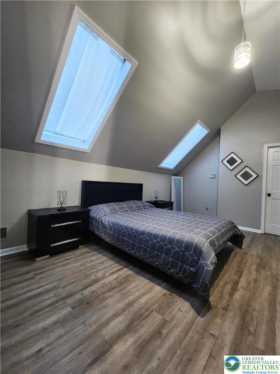 Bushkill Twp, Pennsylvania, 18064, United States, 4 Bedrooms Bedrooms, ,5 BathroomsBathrooms,Residential,Active,1945456