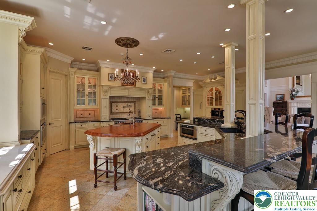 Upper Saucon Twp, Pennsylvania, 18034, United States, 6 Bedrooms Bedrooms, ,12 BathroomsBathrooms,Residential,Active,1885031