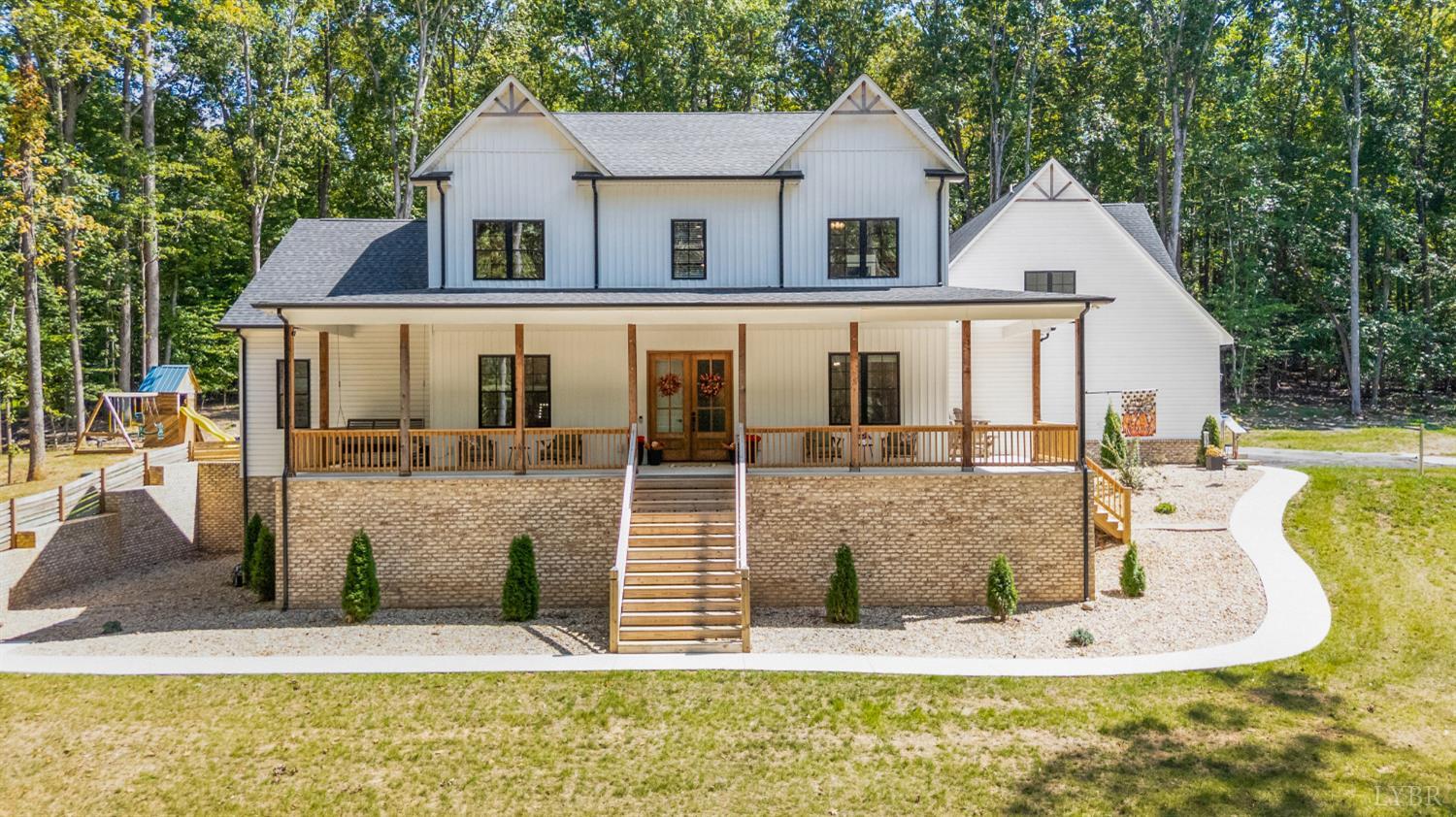 Rustburg, Virginia, 24588, United States, 3 Bedrooms Bedrooms, ,5 BathroomsBathrooms,Residential,Active,1944083