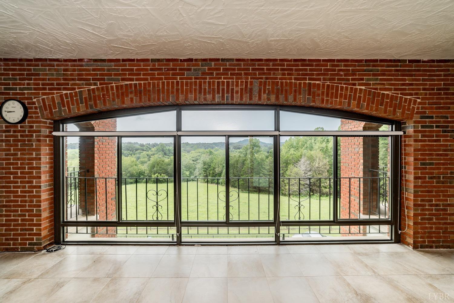 Goode, Virginia, 24556, United States, 4 Bedrooms Bedrooms, ,6 BathroomsBathrooms,Residential,Active,1703981