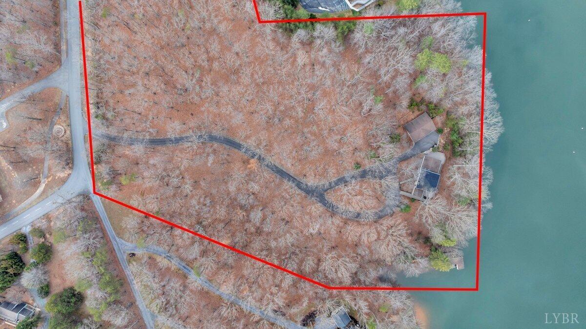 Huddleston, Virginia, 24104, United States, 5 Bedrooms Bedrooms, ,4 BathroomsBathrooms,Residential,Active,2023930