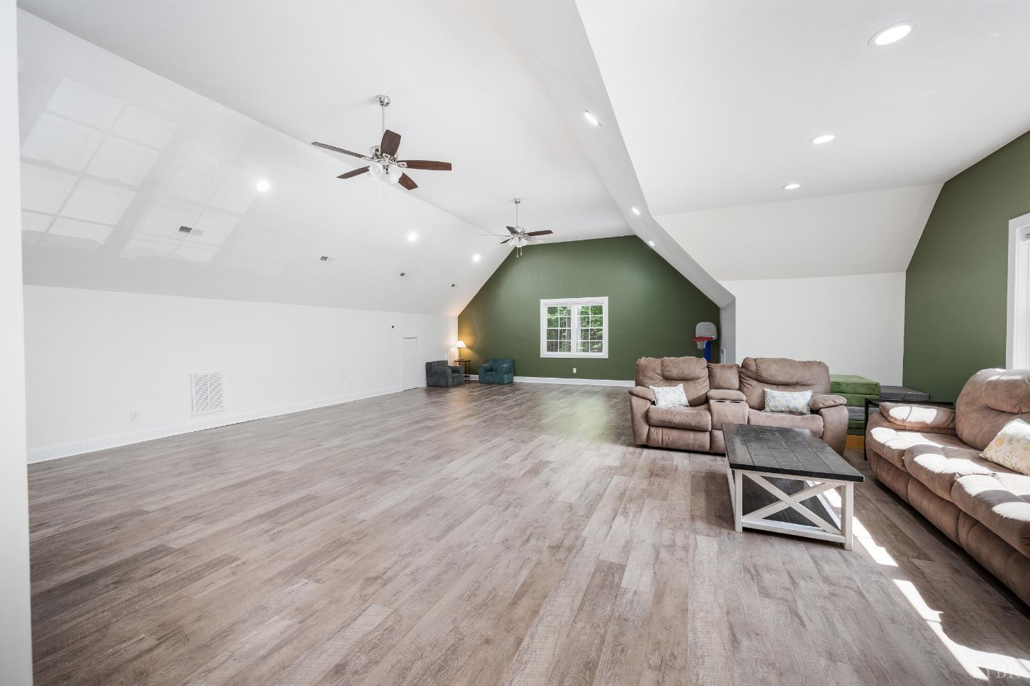Rustburg, Virginia, 24588, United States, 3 Bedrooms Bedrooms, ,5 BathroomsBathrooms,Residential,Active,1944083