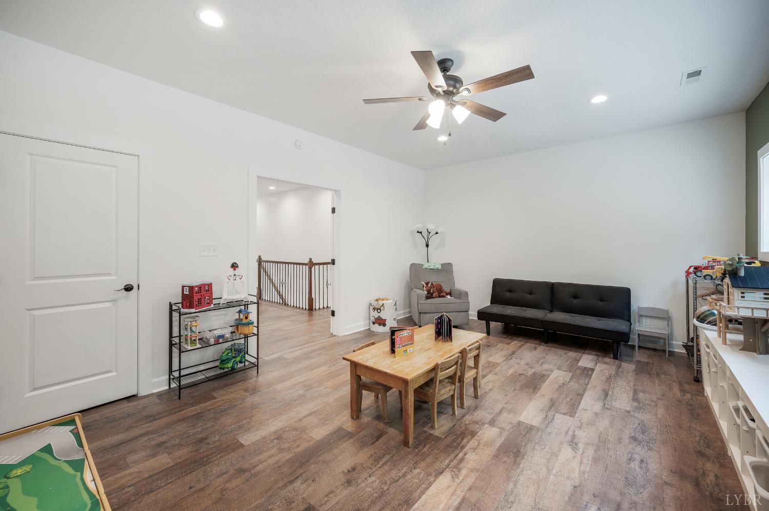 Rustburg, Virginia, 24588, United States, 3 Bedrooms Bedrooms, ,5 BathroomsBathrooms,Residential,Active,1944083
