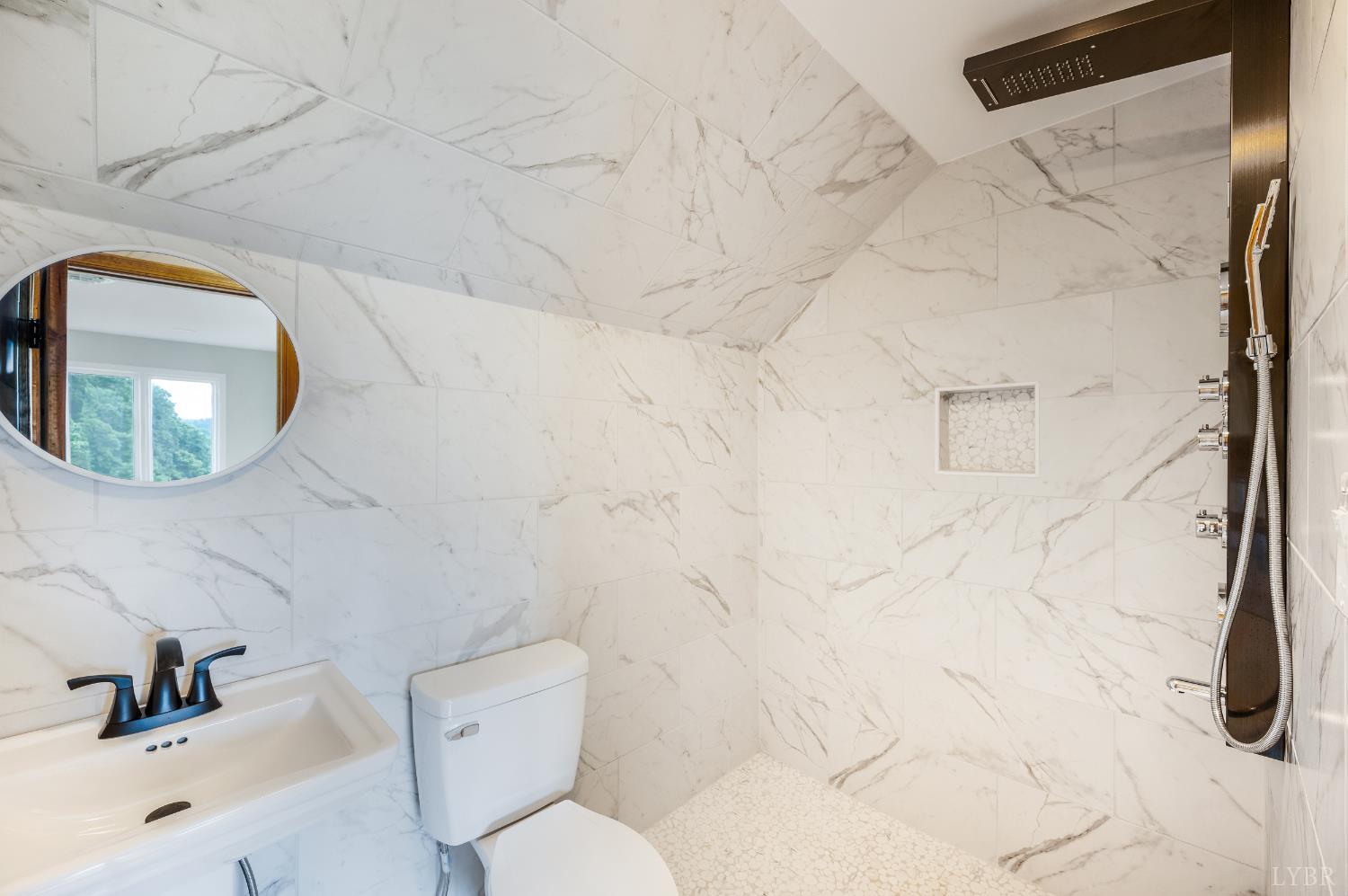 Gladys, Virginia, 24554, United States, ,8 BathroomsBathrooms,Residential,Active,1839716