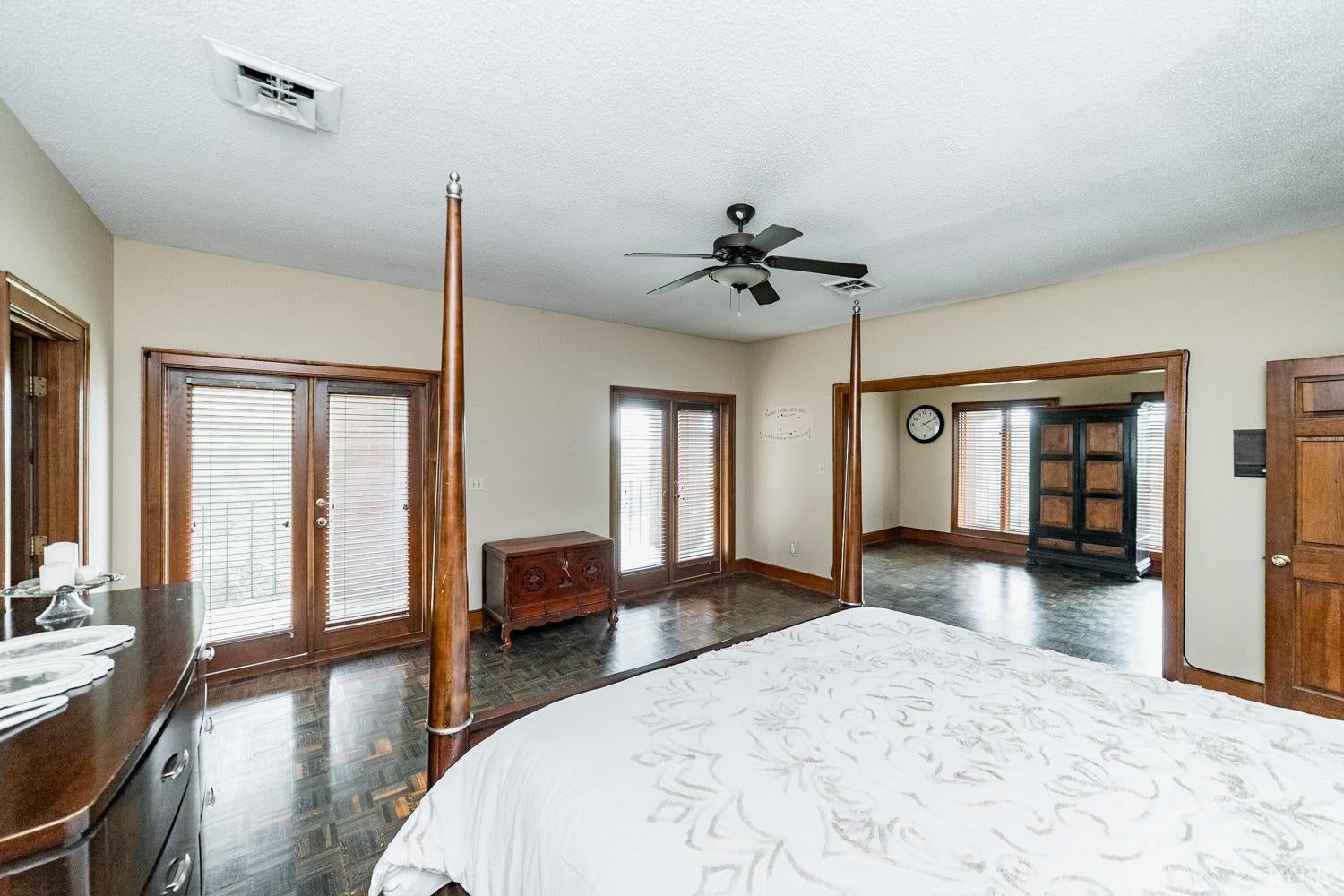 Goode, Virginia, 24556, United States, 4 Bedrooms Bedrooms, ,6 BathroomsBathrooms,Residential,Active,1703981