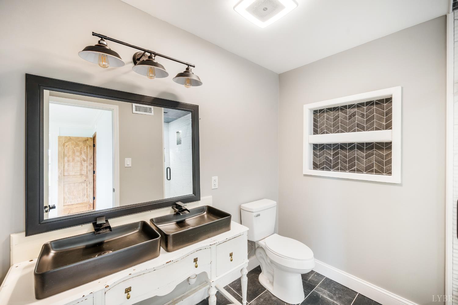 Gladys, Virginia, 24554, United States, ,8 BathroomsBathrooms,Residential,Active,1839716