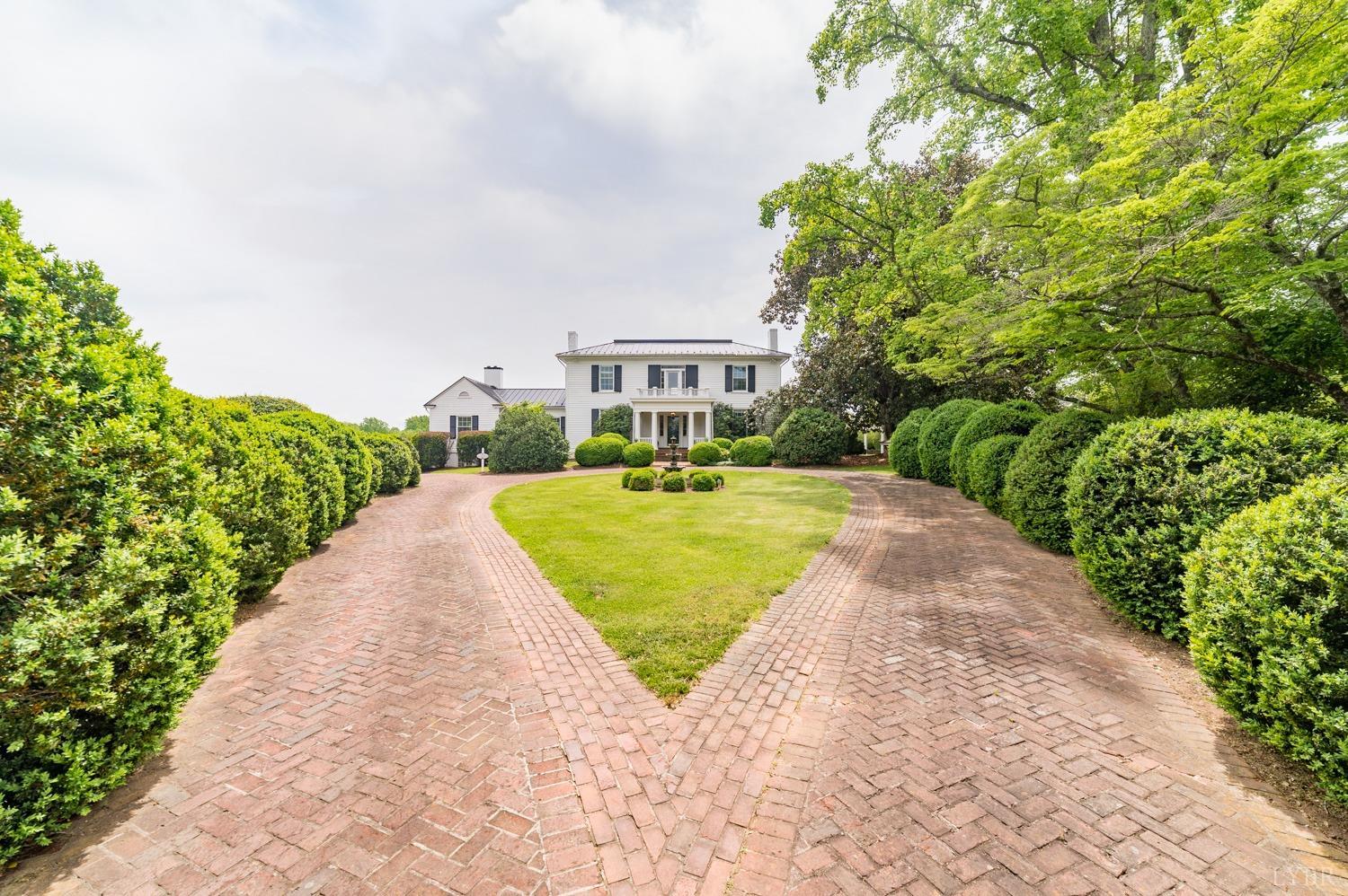 Forest, Virginia, 24551, United States, 5 Bedrooms Bedrooms, ,7 BathroomsBathrooms,Residential,Active,2007134