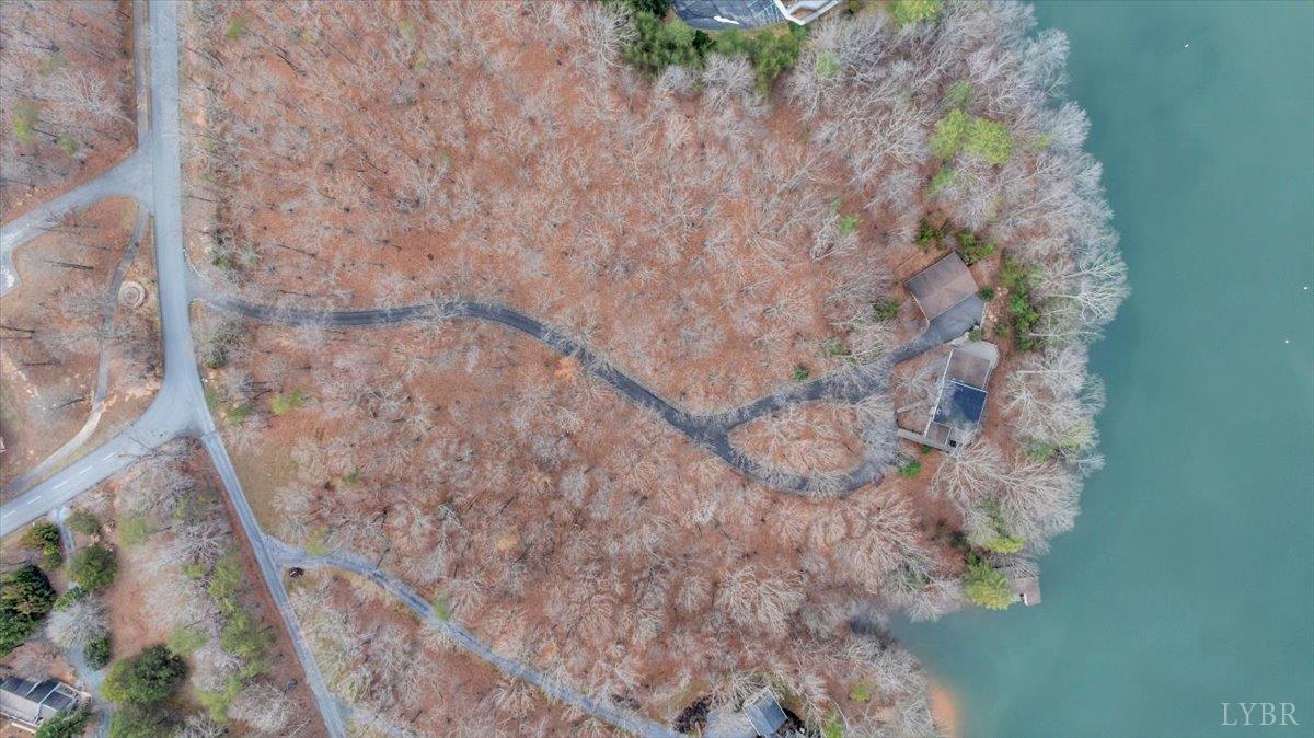 Huddleston, Virginia, 24104, United States, 5 Bedrooms Bedrooms, ,4 BathroomsBathrooms,Residential,Active,2023930