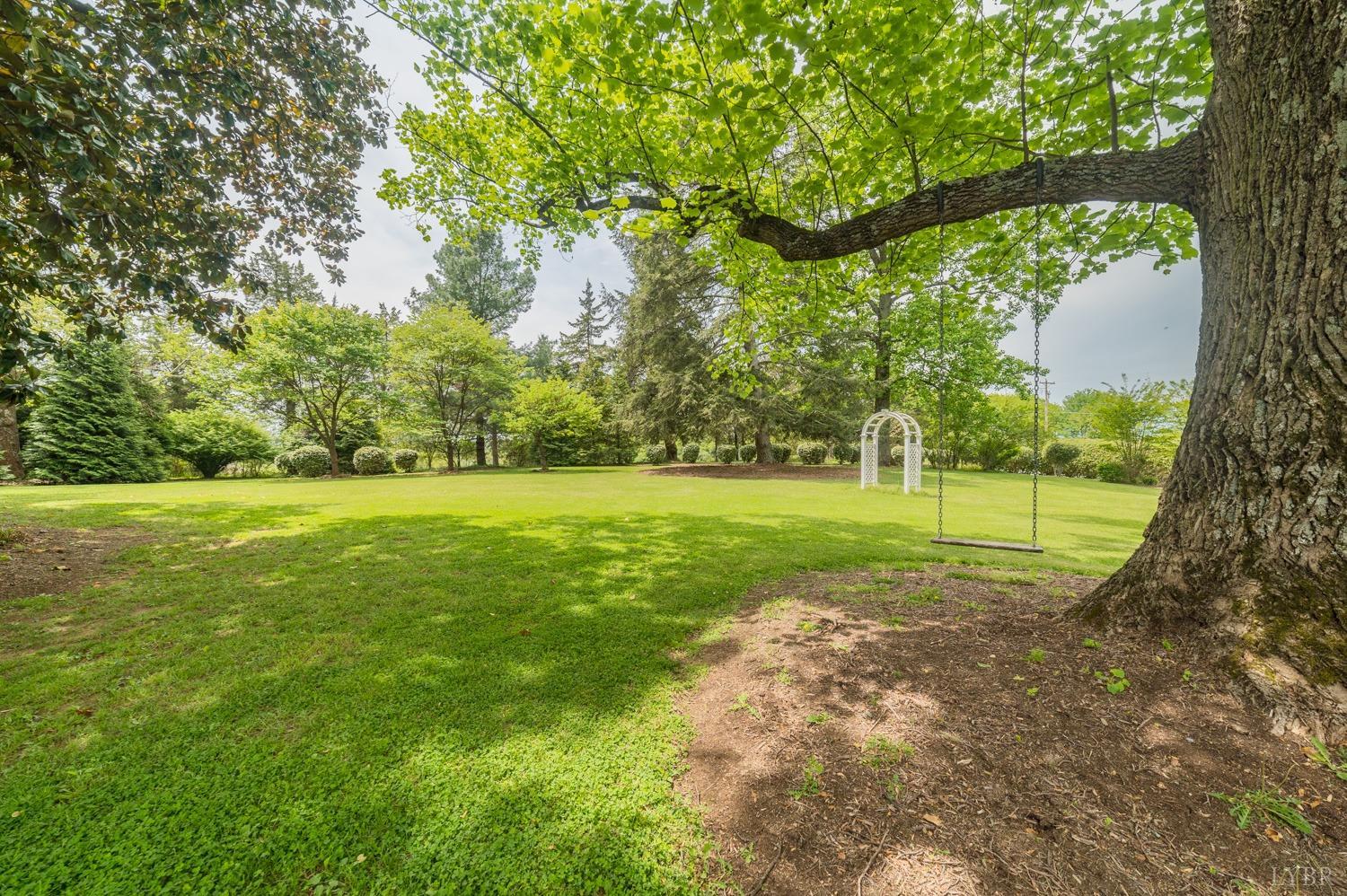 Forest, Virginia, 24551, United States, ,7 BathroomsBathrooms,Residential,Active,1703740