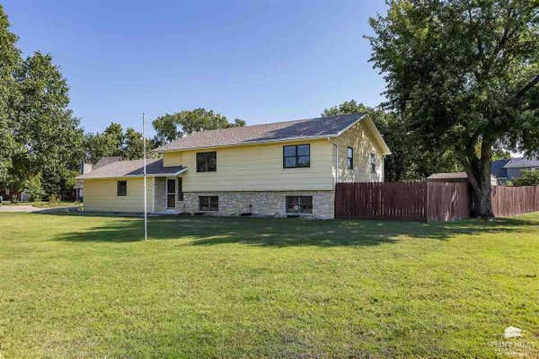 417 S SPRING VALLEY RD, JUNCTION CITY, KS 66441 - Image 1