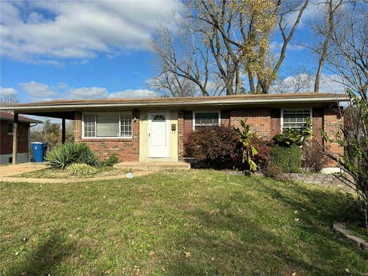 8429 HAWKESBURY DR, SAINT LOUIS, MO 63121 - Image 1