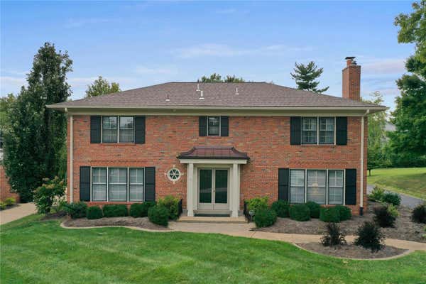 7 BRAZILLIAN CT, SAINT LOUIS, MO 63124 - Image 1