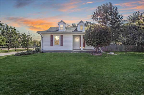 2735 WALTER ST, GODFREY, IL 62035 - Image 1