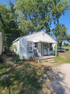 121 HANNER ST, EAST ALTON, IL 62024 - Image 1