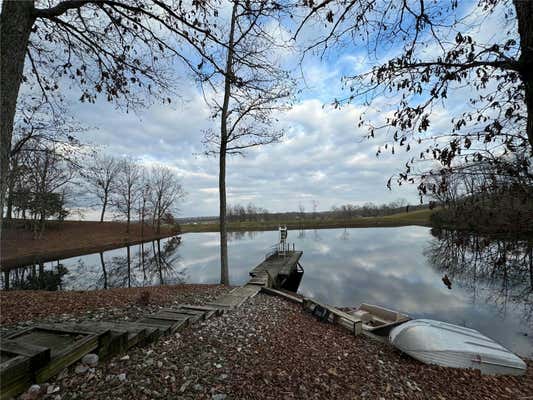 10116 BRICKEY RD, RED BUD, IL 62278, photo 2 of 32