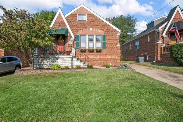 9019 KATHLEEN AVE, SAINT LOUIS, MO 63123 - Image 1