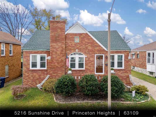 5216 SUNSHINE DR, SAINT LOUIS, MO 63109 - Image 1