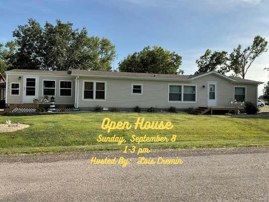 18804 MAPLE ST, CARLYLE, IL 62231 - Image 1