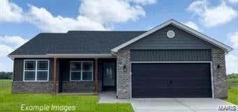 620 EISENHOWER BLVD, TROY, IL 62294 - Image 1