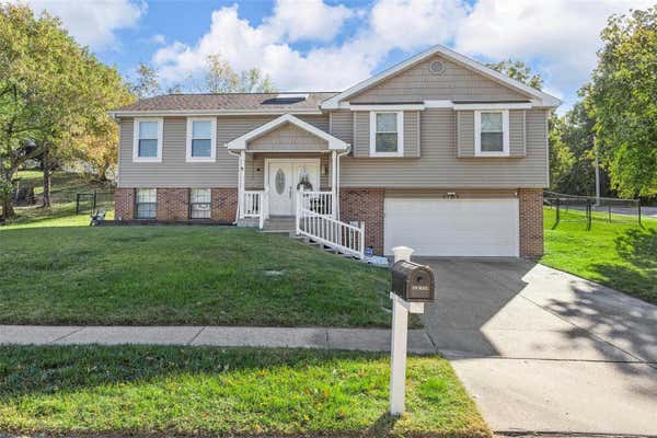 1702 PRAISE BLVD, FENTON, MO 63026 - Image 1