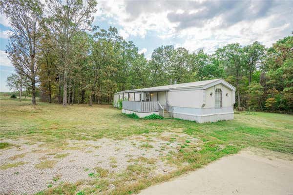 19632 RIPLEY DR, LEBANON, MO 65536, photo 3 of 30