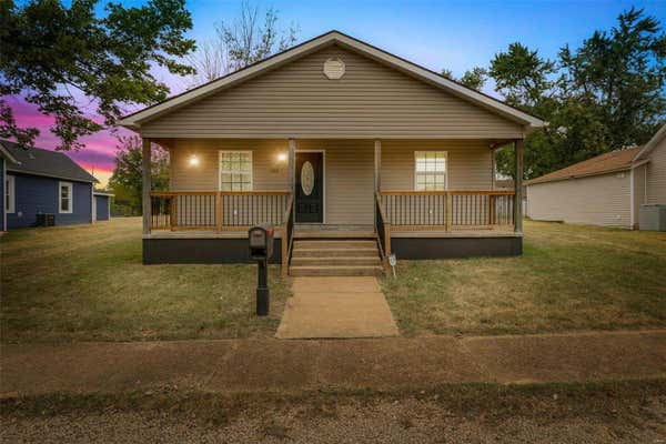 303 S HARRY JUNIOR ST, DESLOGE, MO 63601 - Image 1