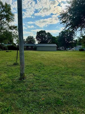 1500 N VAN BUREN ST, LITCHFIELD, IL 62056 - Image 1