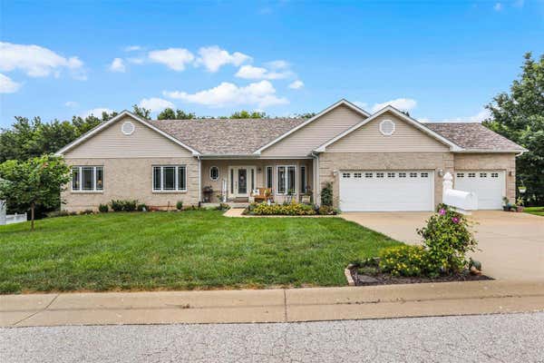 305 BRIDGEWATER HEIGHTS DR, VILLA RIDGE, MO 63089 - Image 1