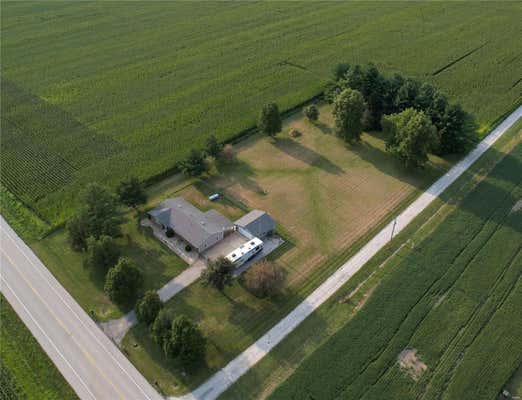 12737 POCAHONTAS RD, HIGHLAND, IL 62249 - Image 1