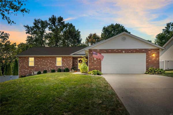 221 LONGVIEW DR, COLUMBIA, IL 62236 - Image 1