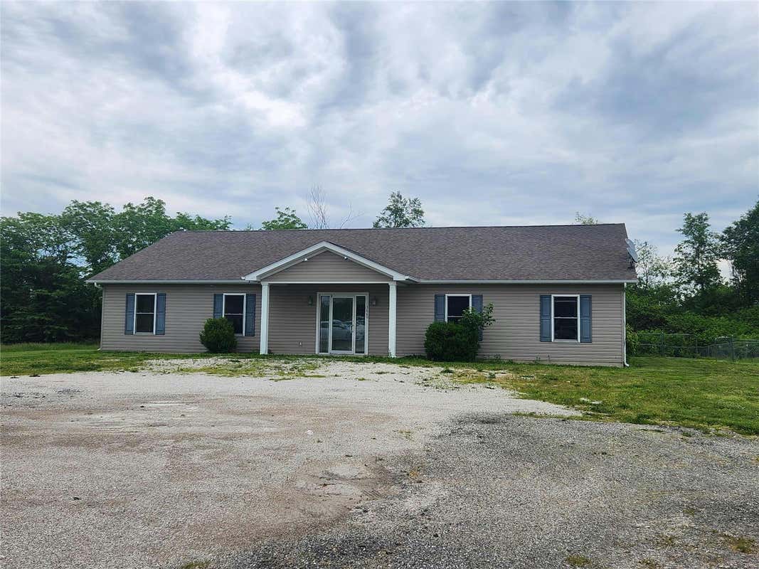 3660 N HIGHWAY 61, SILEX, MO 63377, photo 1 of 27