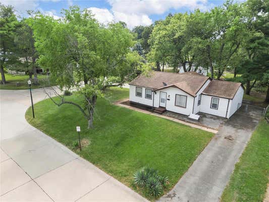 2562 SHERIDAN DR, MARYLAND HEIGHTS, MO 63043 - Image 1