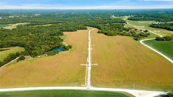 100 OTTO COURT, SILEX, MO 63377, photo 2 of 26