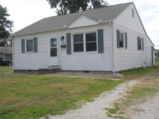 905 HAWLEY ST, TAYLORVILLE, IL 62568 - Image 1