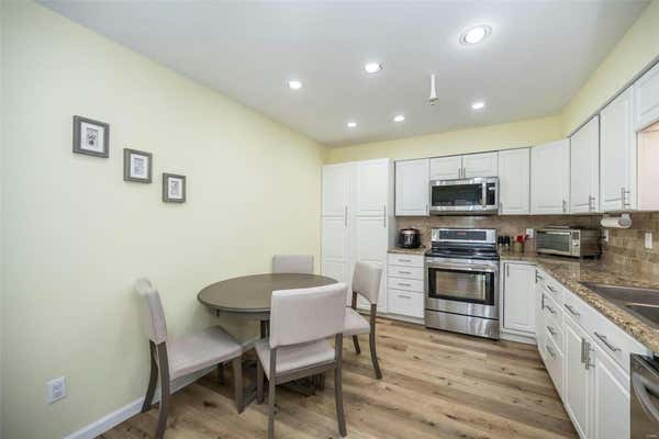 1409 SUMMERTREE SPRINGS AVE APT B, VALLEY PARK, MO 63088, photo 4 of 27