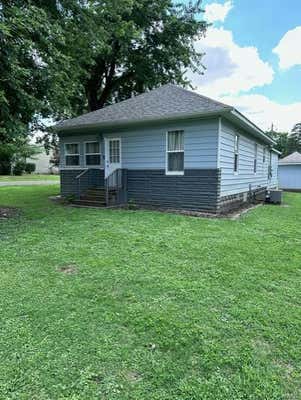 450 BICKNELL ST, CENTRALIA, IL 62801 - Image 1