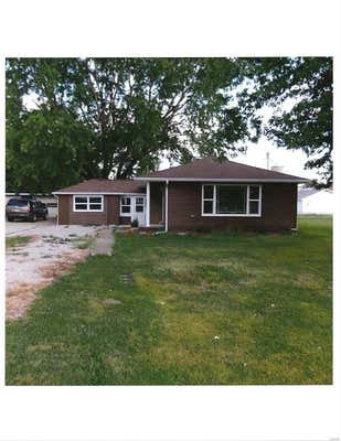 306 N MULBERRY ST, FARINA, IL 62838 - Image 1